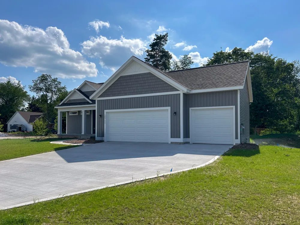 10711 Greyhound Avenue Allendale Charter Township, MI 49401
