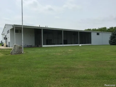 6350 Wolf Road