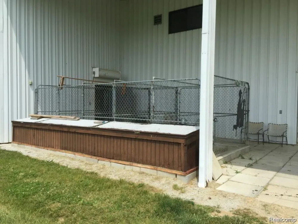 6350 Wolf Road Burnside Township, MI 48416