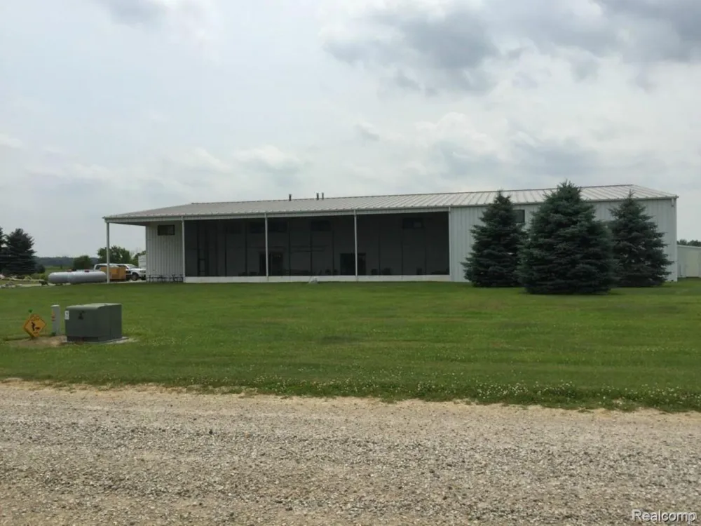 6350 Wolf Road Burnside Township, MI 48416