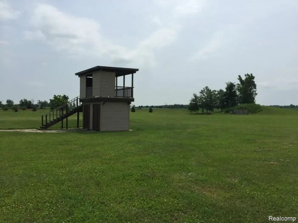 6350 Wolf Road Burnside Township, MI 48416
