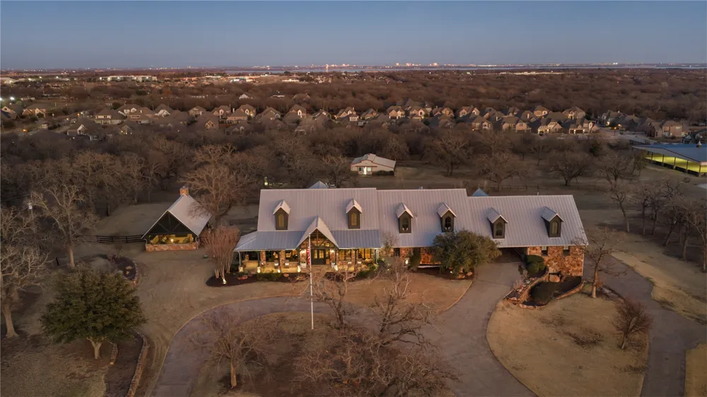 121 Harbor Lane Hickory Creek, TX 75065