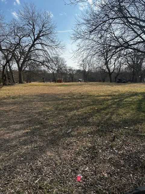 S Jernigan Street Bells, TX 75414
