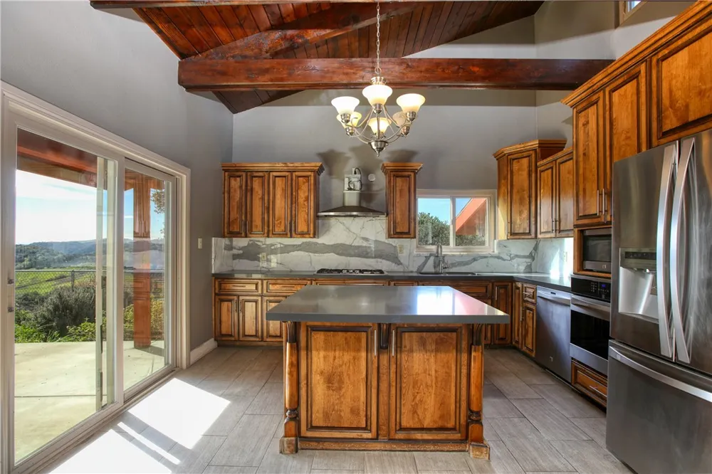 7840 Cougar Ridge Santa Maria, CA 93454