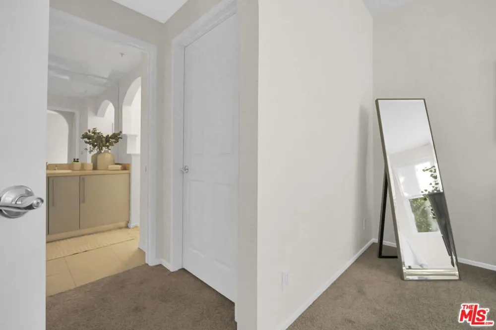620 S Gramercy Place #135 Los Angeles, CA 90005
