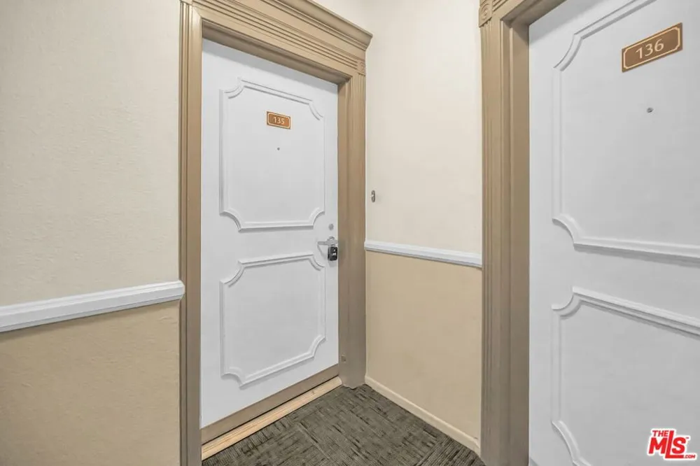 620 S Gramercy Place #135 Los Angeles, CA 90005