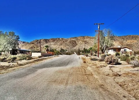 8675 Highland Road