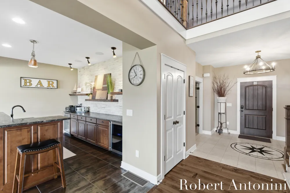250 Shore Drive Yankee Springs Township, MI 49348