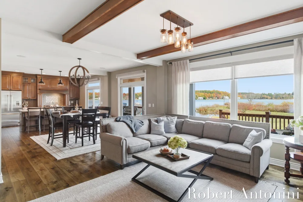 250 Shore Drive Yankee Springs Township, MI 49348
