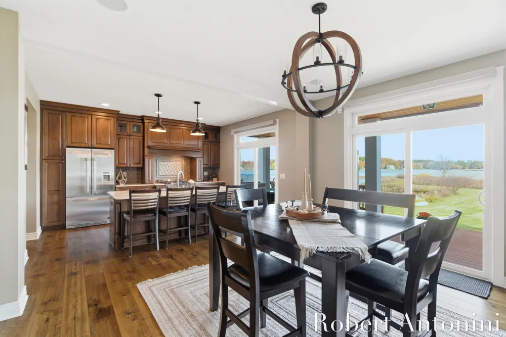 250 Shore Drive Yankee Springs Township, MI 49348
