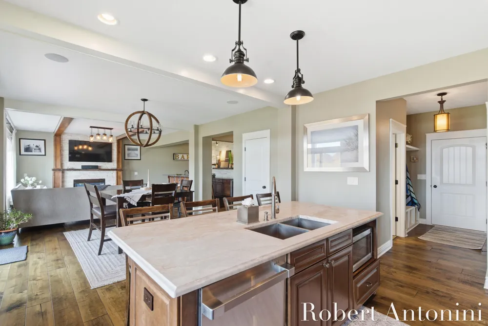 250 Shore Drive Yankee Springs Township, MI 49348