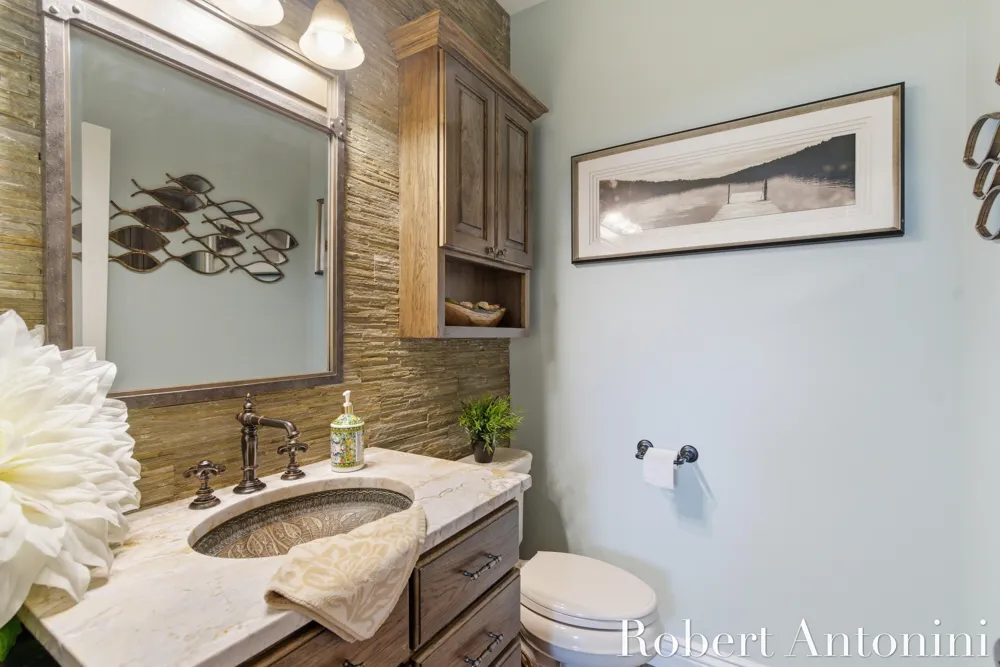 250 Shore Drive Yankee Springs Township, MI 49348