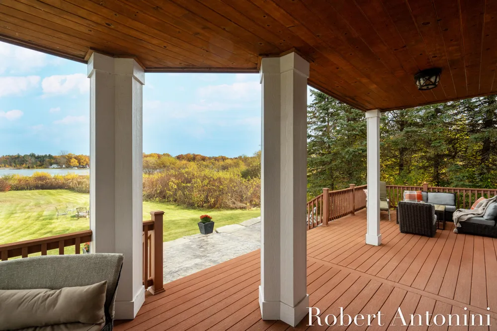 250 Shore Drive Yankee Springs Township, MI 49348