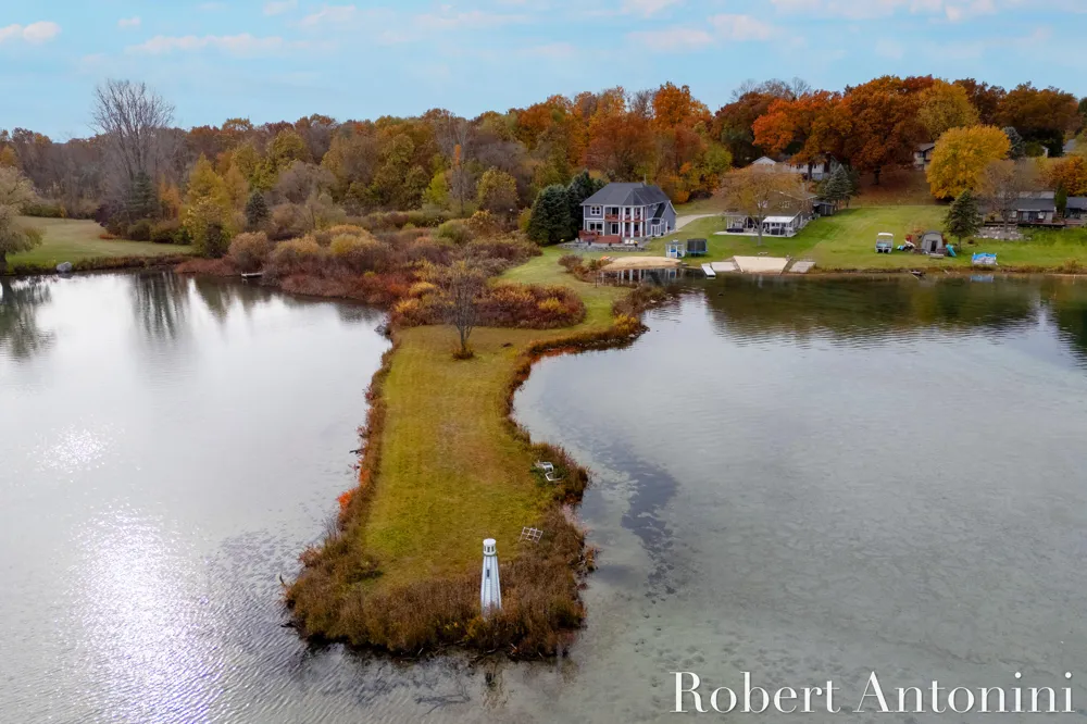 250 Shore Drive Yankee Springs Township, MI 49348