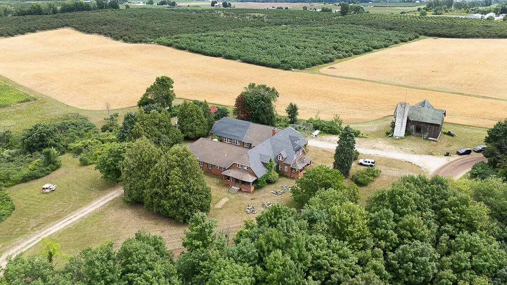 3604 W Lever Road Hart Township, MI 49420