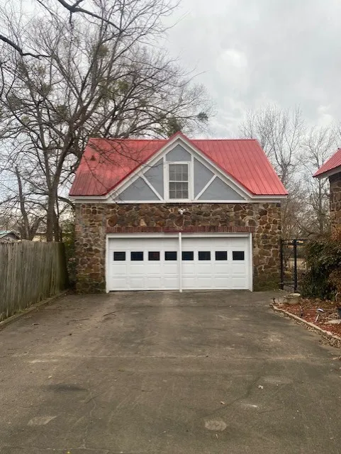 1404 W MAIN STREET Clarksville, TX 75426