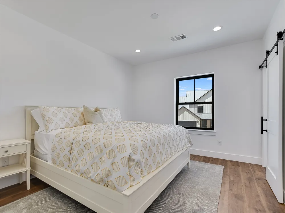 2411 Cherry Lane Kingsland, TX 78639