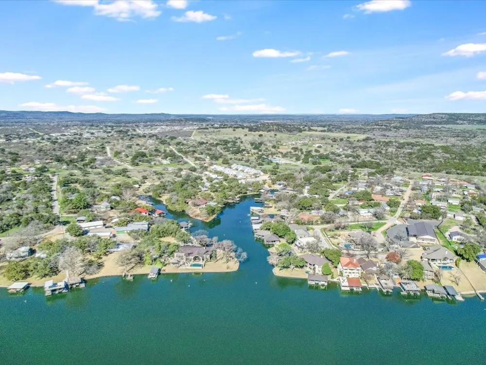 2419 Cherry Lane Kingsland, TX 78639