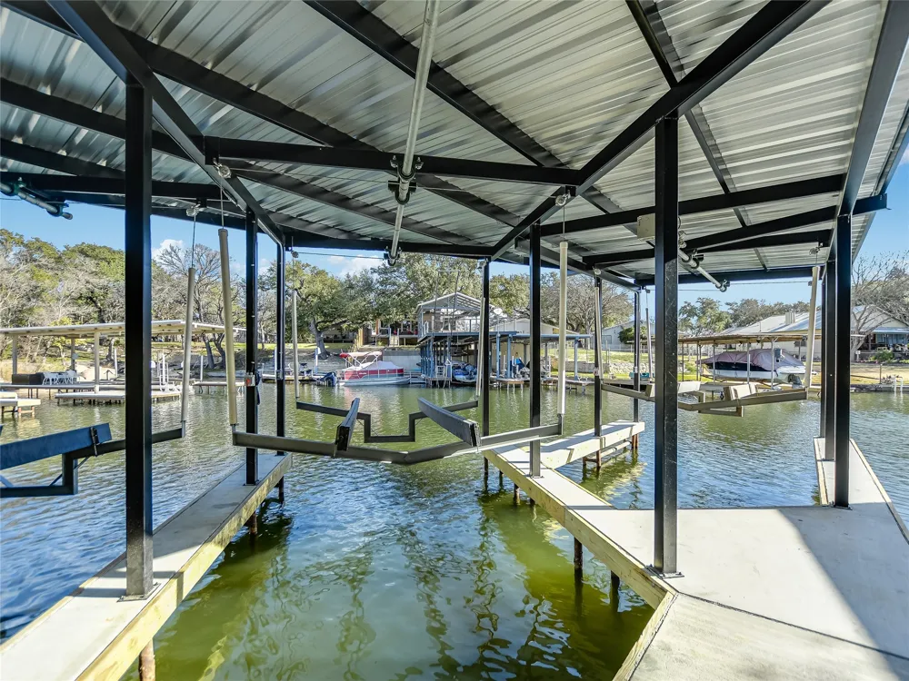 2419 Cherry Lane Kingsland, TX 78639