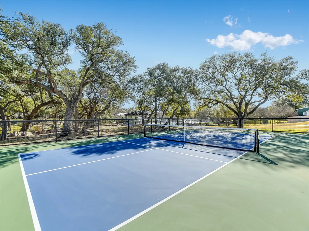 2419 Cherry Lane Kingsland, TX 78639