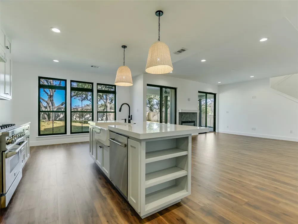 2419 Cherry Lane Kingsland, TX 78639