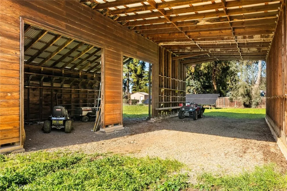 1041 Washington Willows, CA 95988