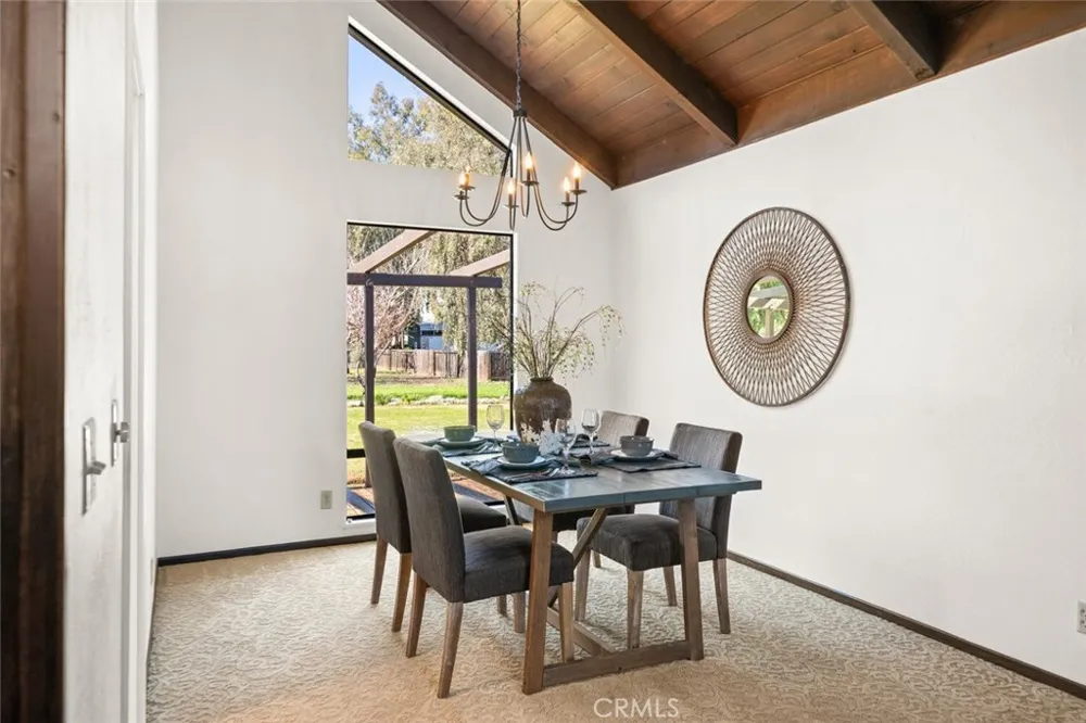 1041 Washington Willows, CA 95988