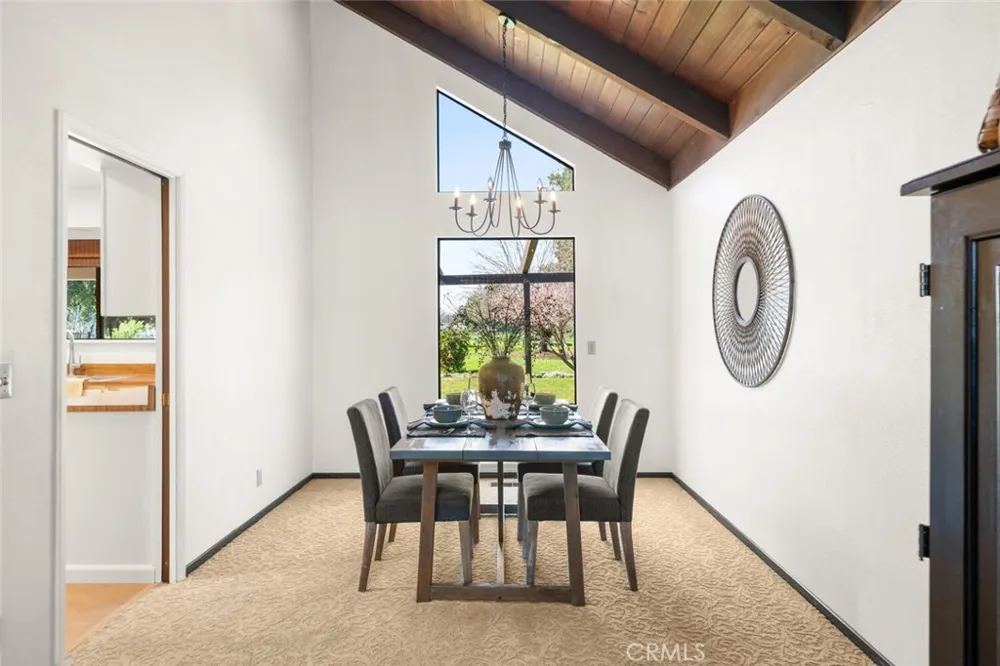 1041 Washington Willows, CA 95988