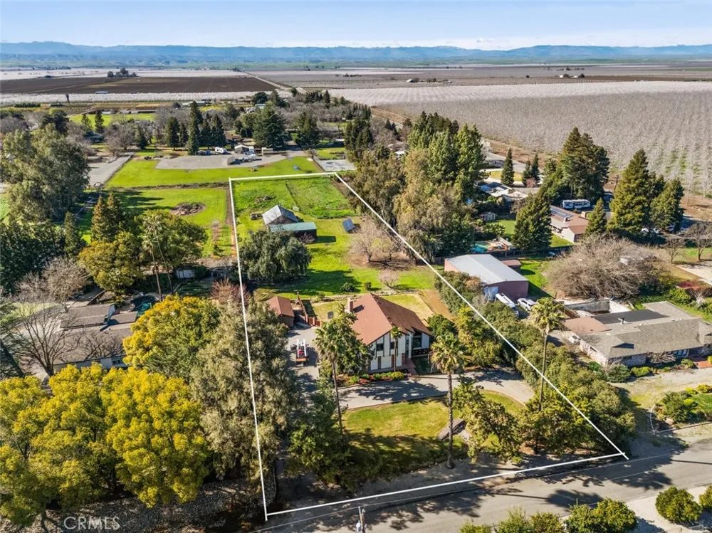 1041 Washington Willows, CA 95988
