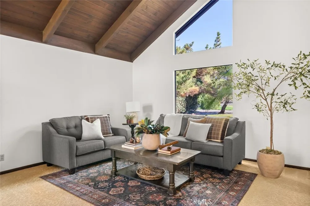 1041 Washington Willows, CA 95988