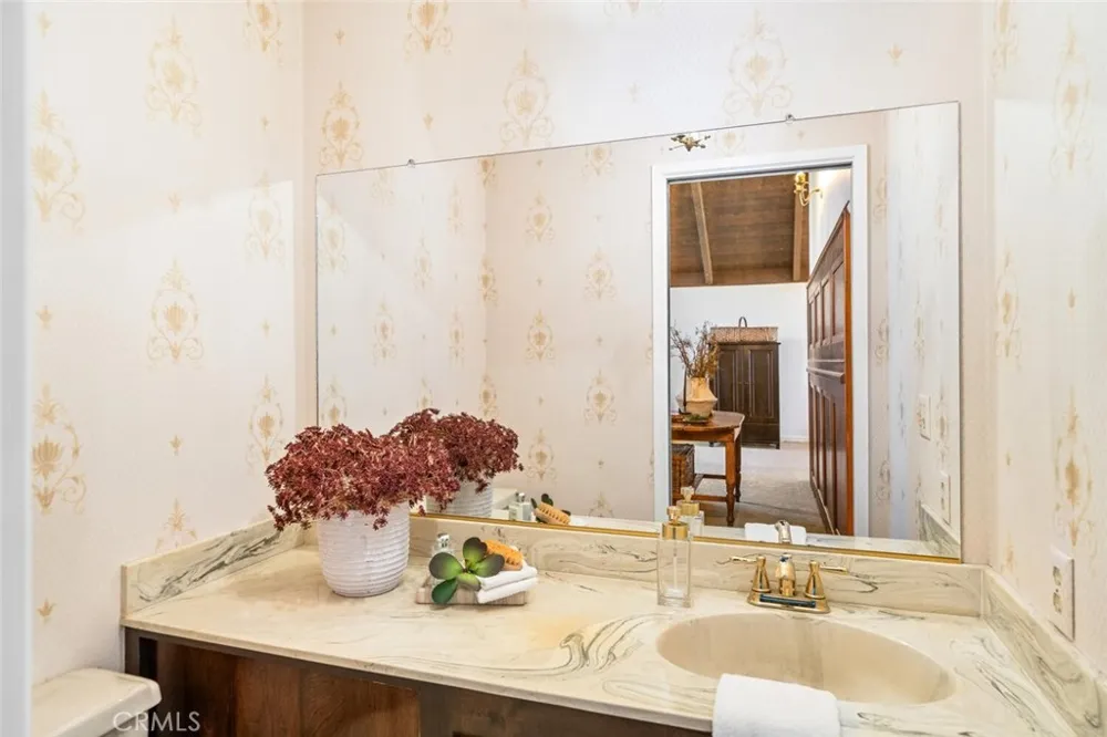1041 Washington Willows, CA 95988