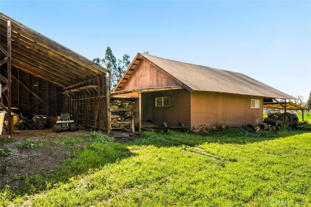 1041 Washington Willows, CA 95988