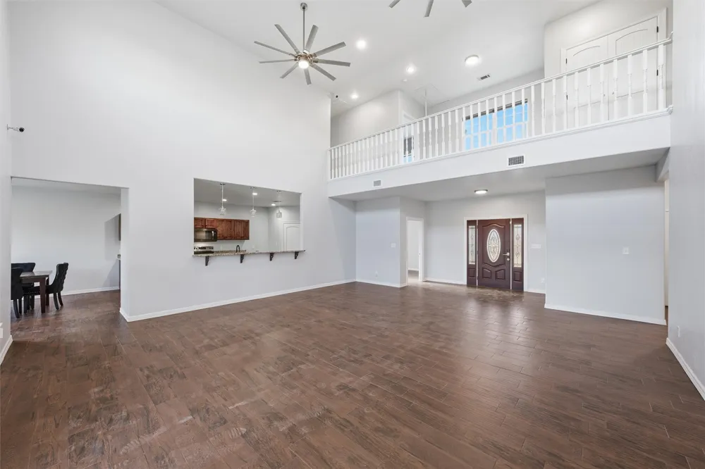 1205 Avenue B Lacy Lakeview, TX 76705