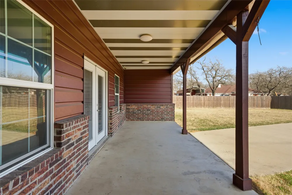 1205 Avenue B Lacy Lakeview, TX 76705