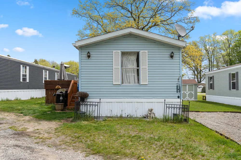 10845 Percy Lane #33 Morton Township, MI 49332