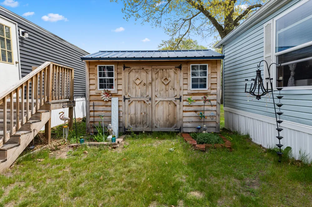 10845 Percy Lane #33 Morton Township, MI 49332