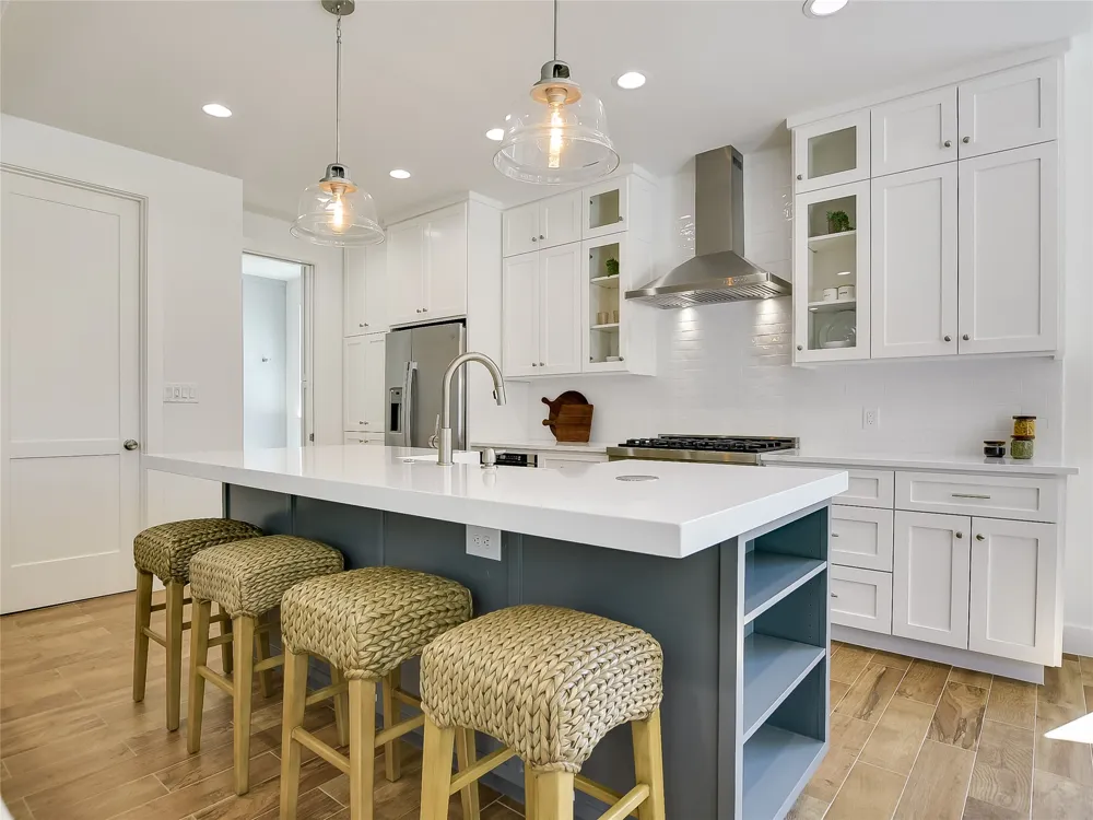 2403 Cherry Lane Kingsland, TX 78639