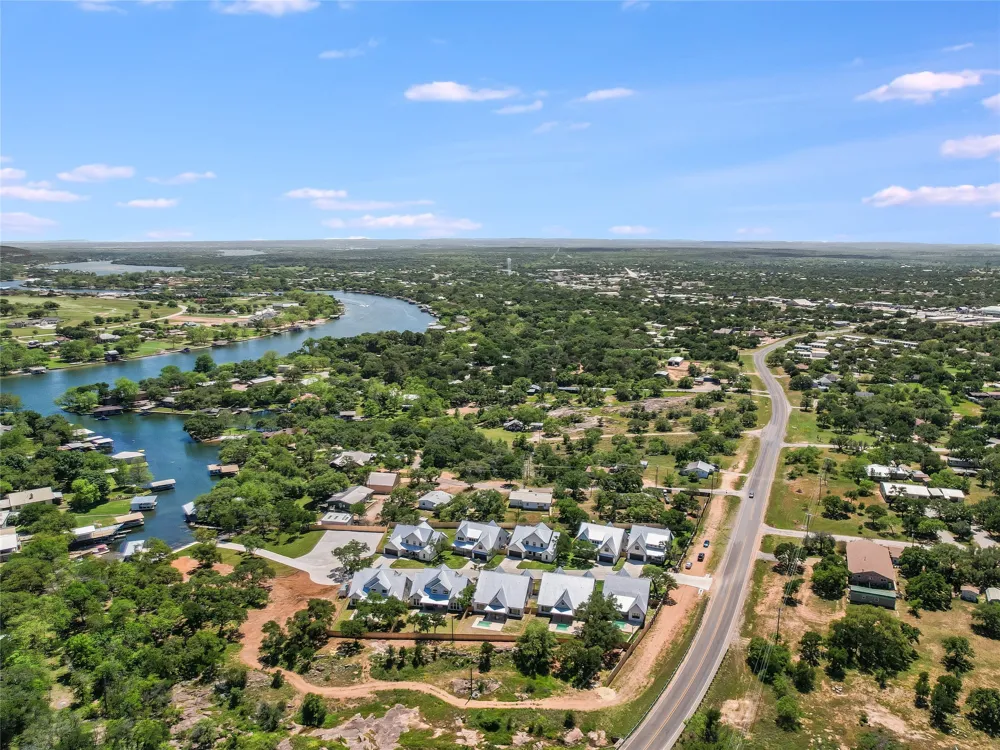 2403 Cherry Lane Kingsland, TX 78639