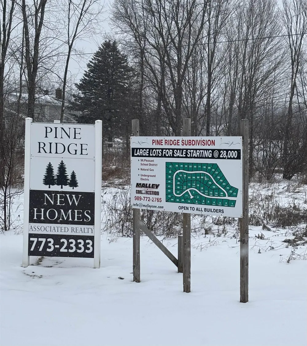 Pine Ridge Drive Deerfield Township, MI 48858
