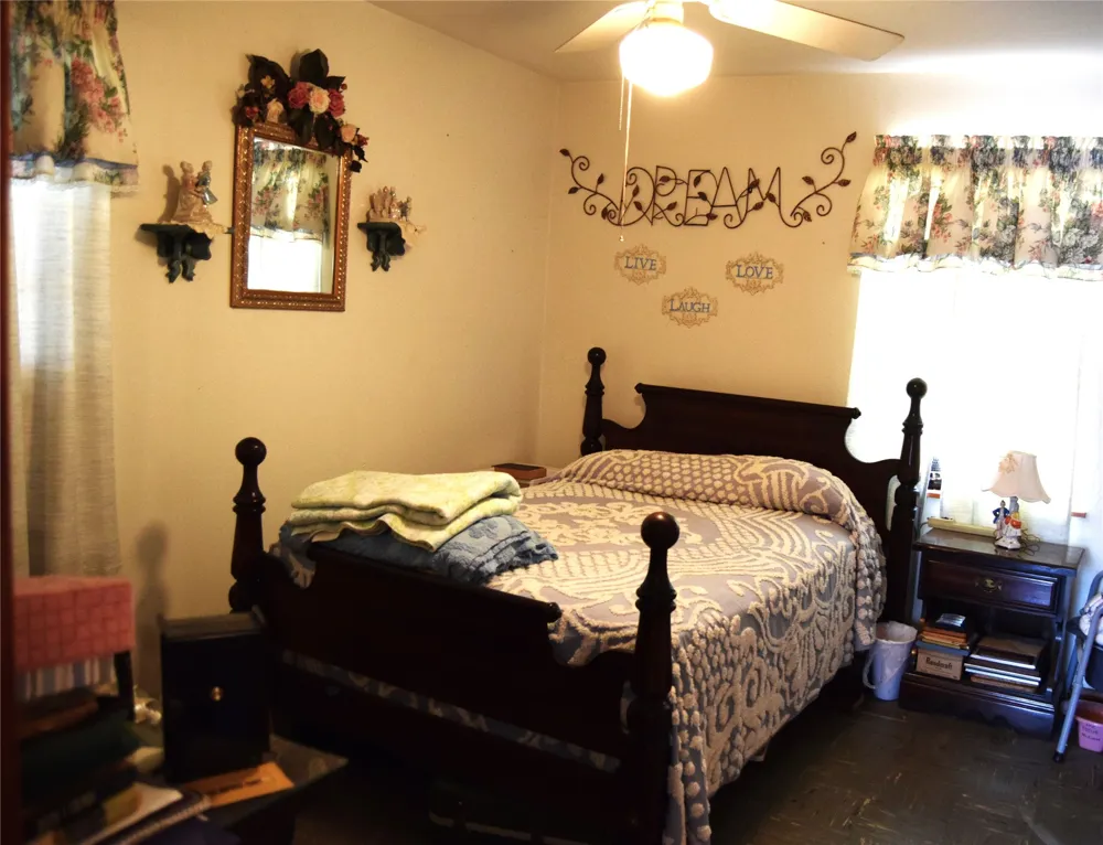 145 Loop Road Minden, LA 71055
