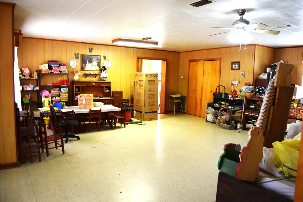 145 Loop Road Minden, LA 71055