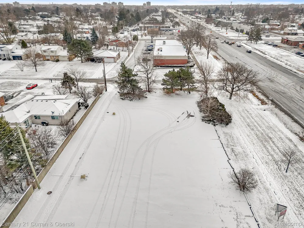 26026 SOUTHFIELD ROAD Lathrup Village City, MI 48076