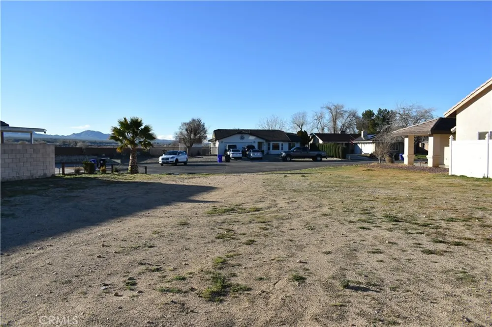 14988 Rivers Edge Road Helendale, CA 92342