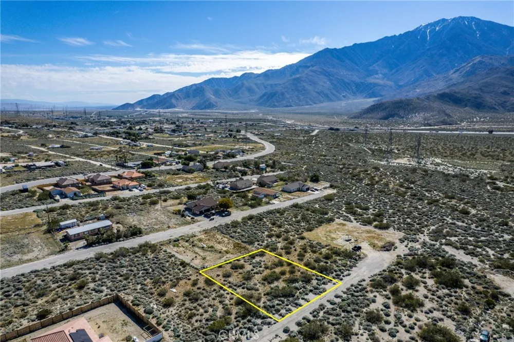 2 Hyacinth Whitewater, CA 92284