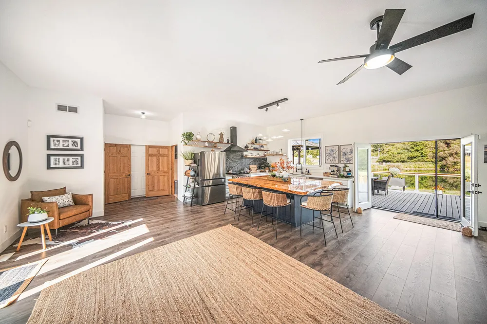 7914 Stony Lake Road Napoleon Township, MI 49201