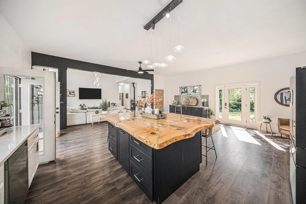 7914 Stony Lake Road Napoleon Township, MI 49201
