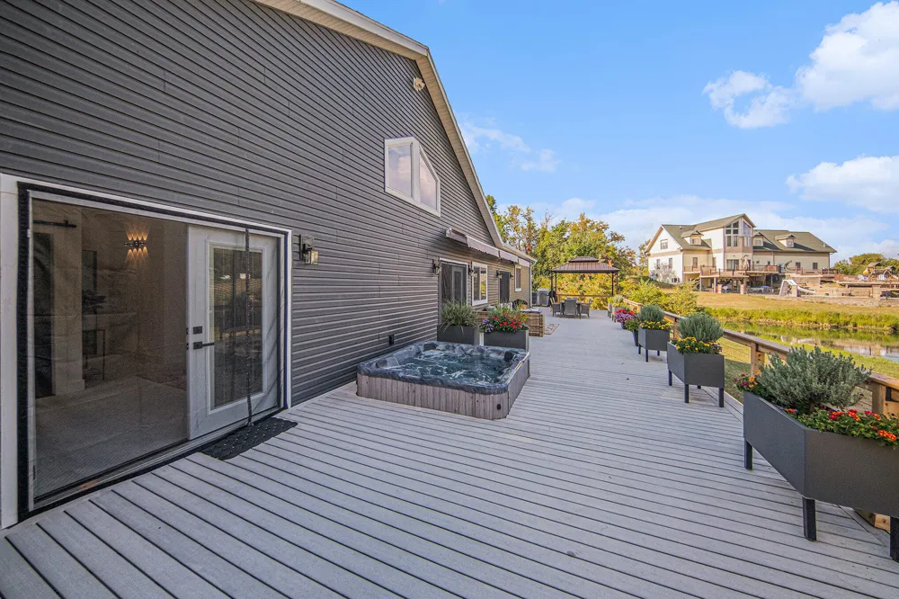 7914 Stony Lake Road Napoleon Township, MI 49201