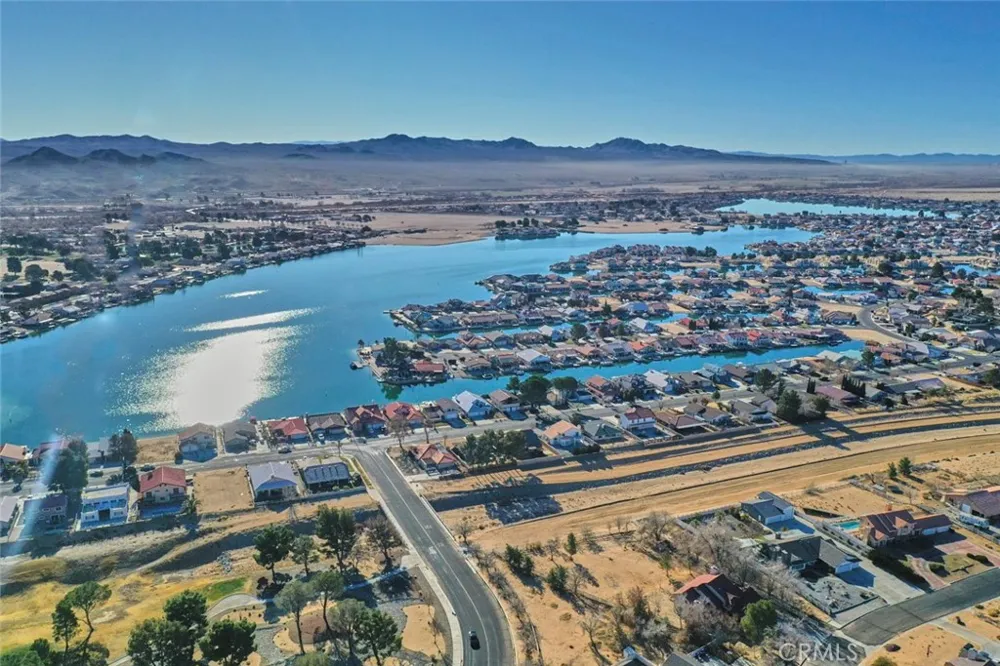 26555 Oar Lane Helendale, CA 92342
