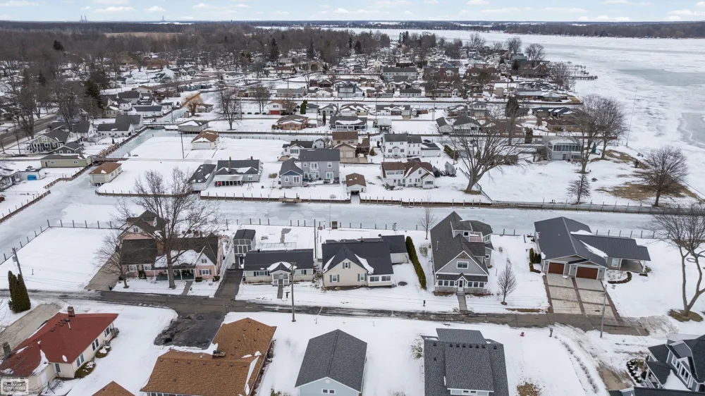 114 Interlochen Drive Algonac City, MI 48001
