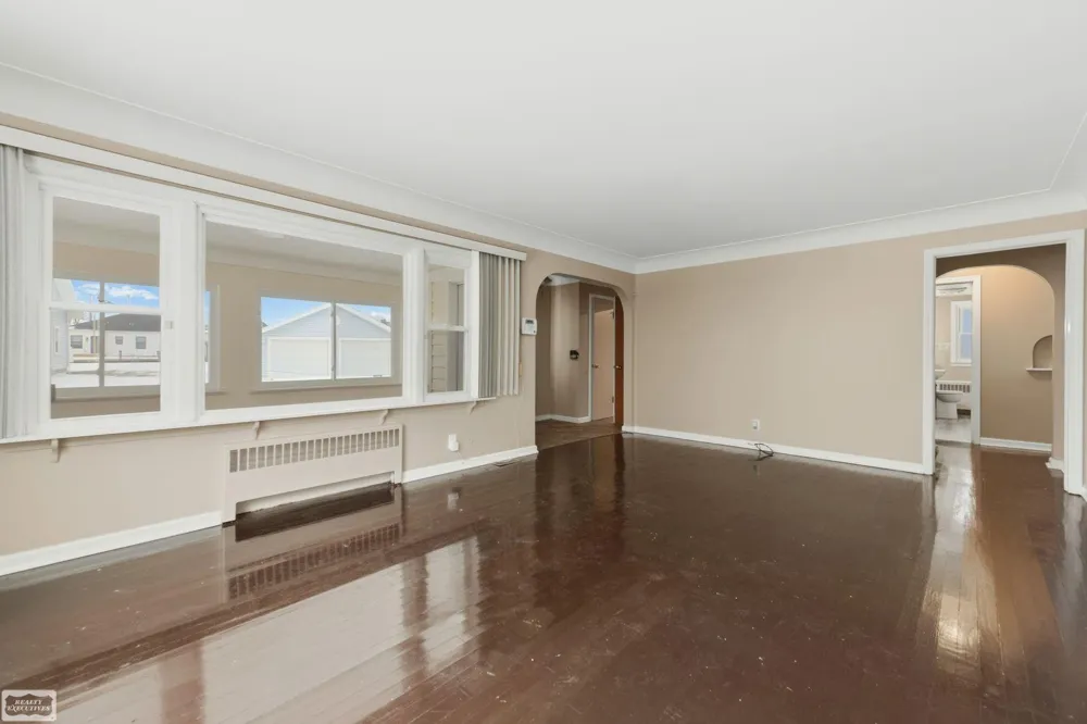 114 Interlochen Drive Algonac City, MI 48001
